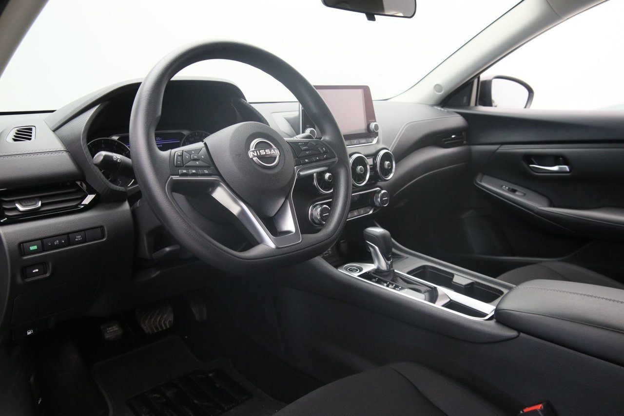 Nissan Sentra NIV 3N1AB8CV1RY235565 2024 Noir Chicoutimi - photo #6