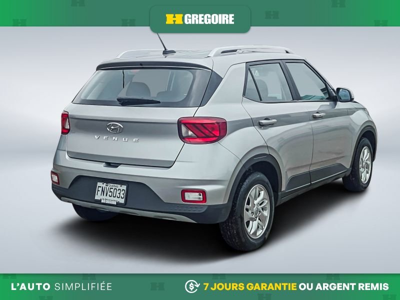 2024 Hyundai Venue Silver Saint-Eustache - photo #8