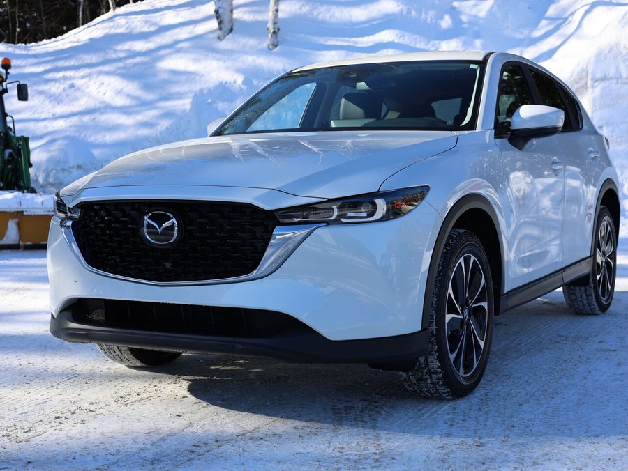 2025 Mazda CX-5 Gs, awd, Toit ouvrant, volant et rétroviseurs chauffants, hayon électrique Rhodium White Metallic
