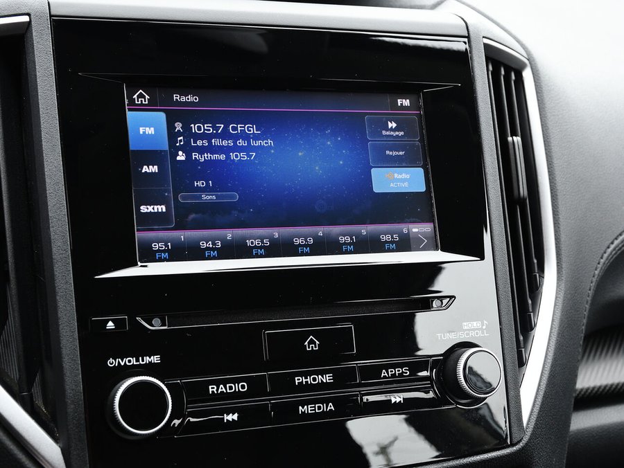 Subaru Impreza Touring 4 portes CVT avec EyeSight 2022 Argent