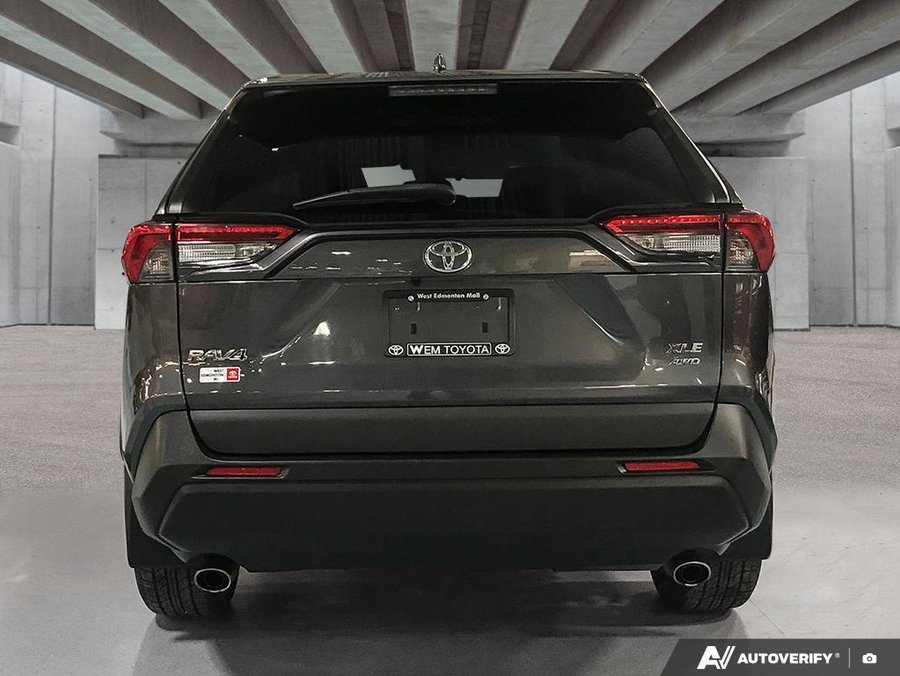 2020 Toyota RAV4 2020 Grey