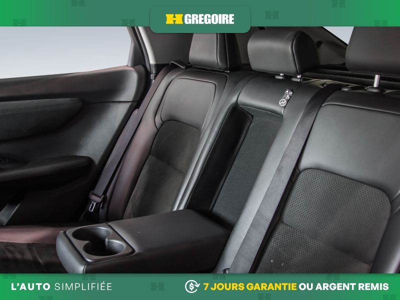 Nissan Ariya 2023 Gris Laval - photo #23