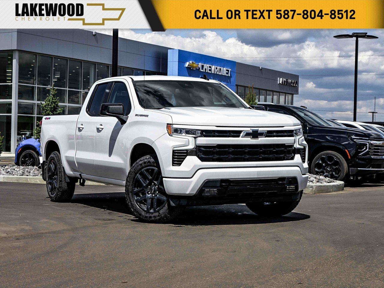 2025 Chevrolet Silverado 1500 4WD Double Cab 147 RST White Sherwood Park - photo #0
