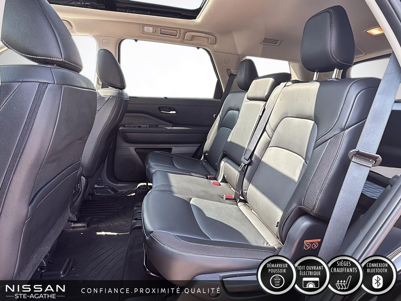 Nissan Pathfinder 2024 Noir Ste-Agathe des Monts - photo #8
