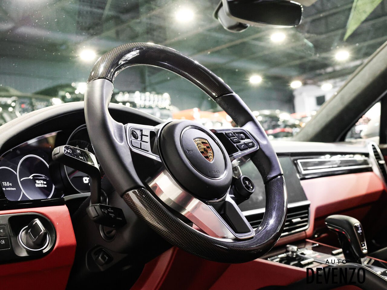 2022 Porsche Cayenne Grey Saint-Eustache - photo #10