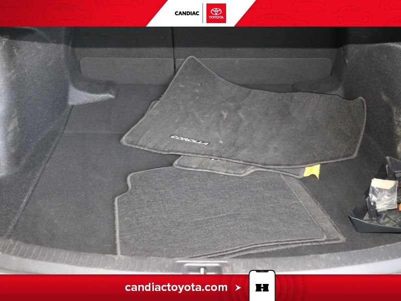 Toyota Corolla 2022 Bleu Laval - photo #32