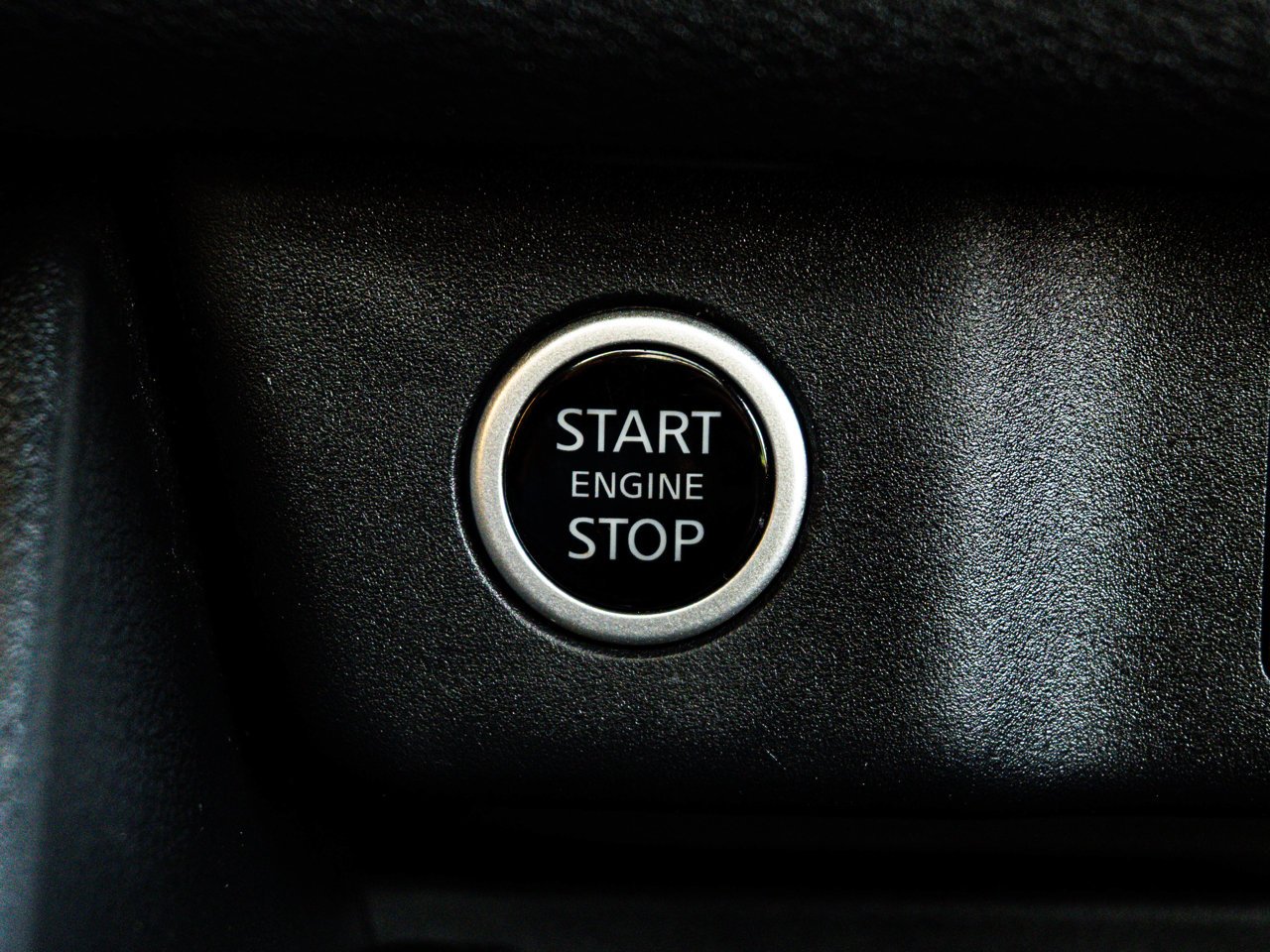 2023 Nissan Rogue AWD SV Moonroof Beige Sherwood Park - photo #23