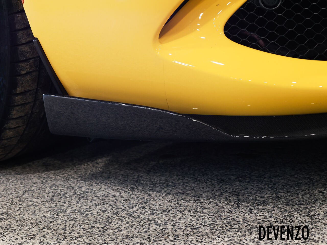 Ferrari 296 GTS 2024 Jaune Saint-Eustache - photo #5