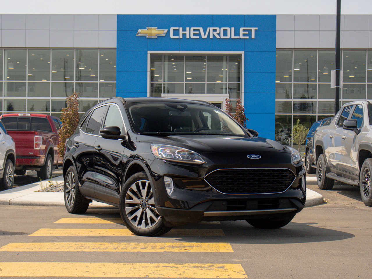 2020 Ford Escape Titanium Hybrid AWD Black Sherwood Park - photo #1