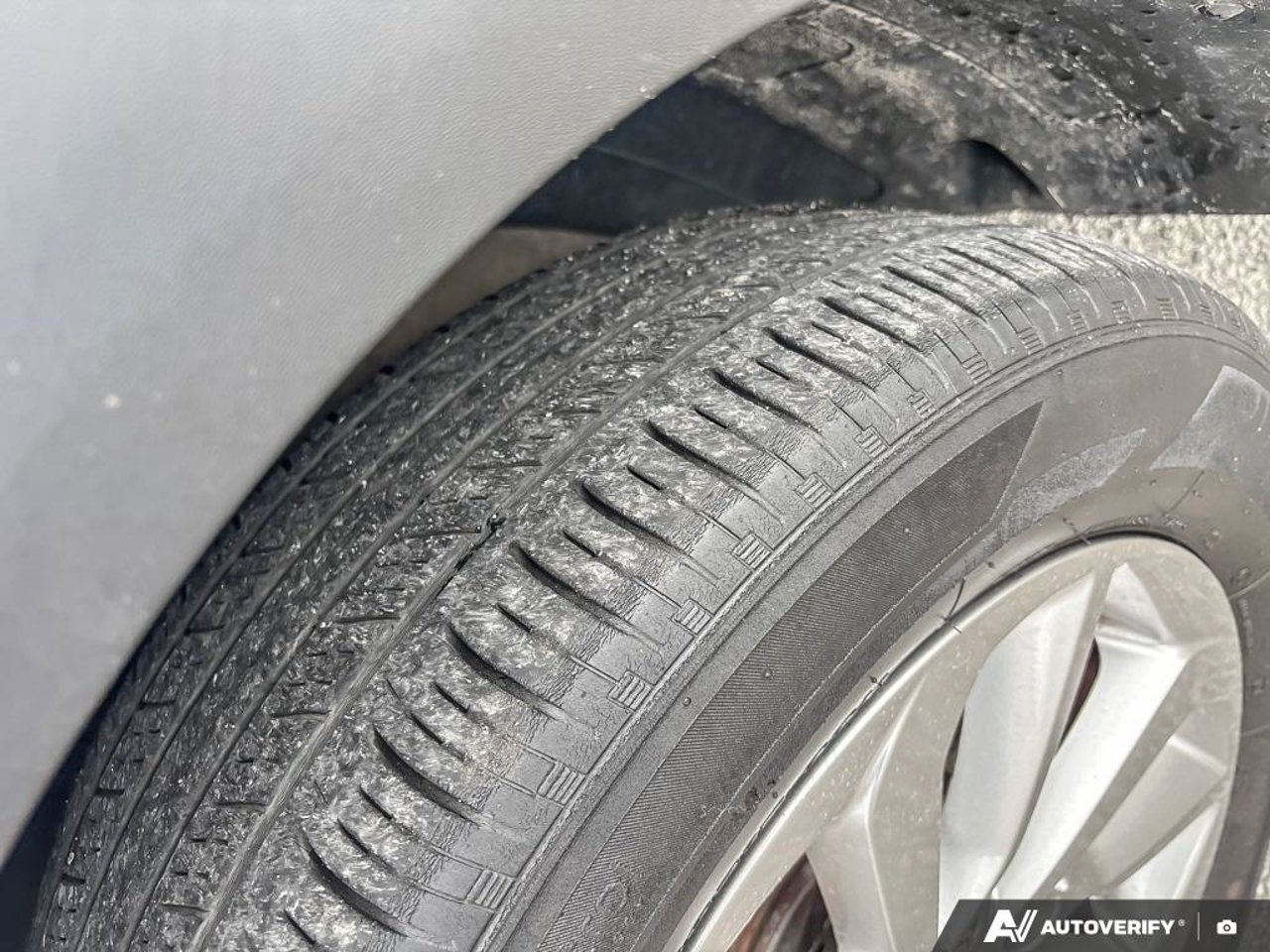 Hyundai Tucson KM8J3CA42JU790048 2018 Gris Mirabel - photo #9