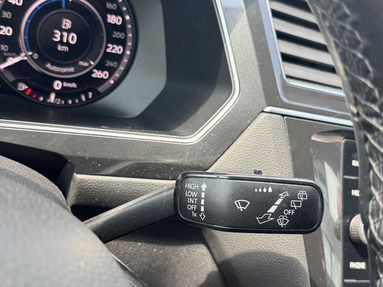 2018 Volkswagen Tiguan Highline Black Granby - photo #19