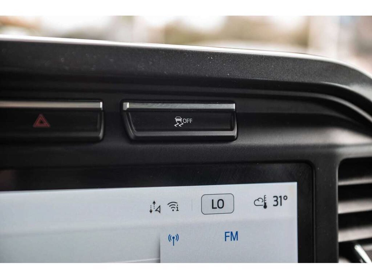 Ford F-150 2023 Gris Sainte-Julienne - photo #27