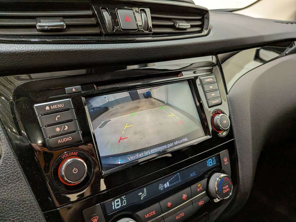 2022 Nissan Qashqai AWD SV CVT Grey Val-David - photo #17