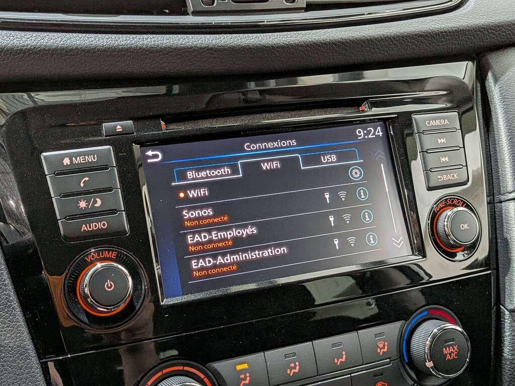 2019 Nissan Rogue AWD SV White Val-David - photo #24