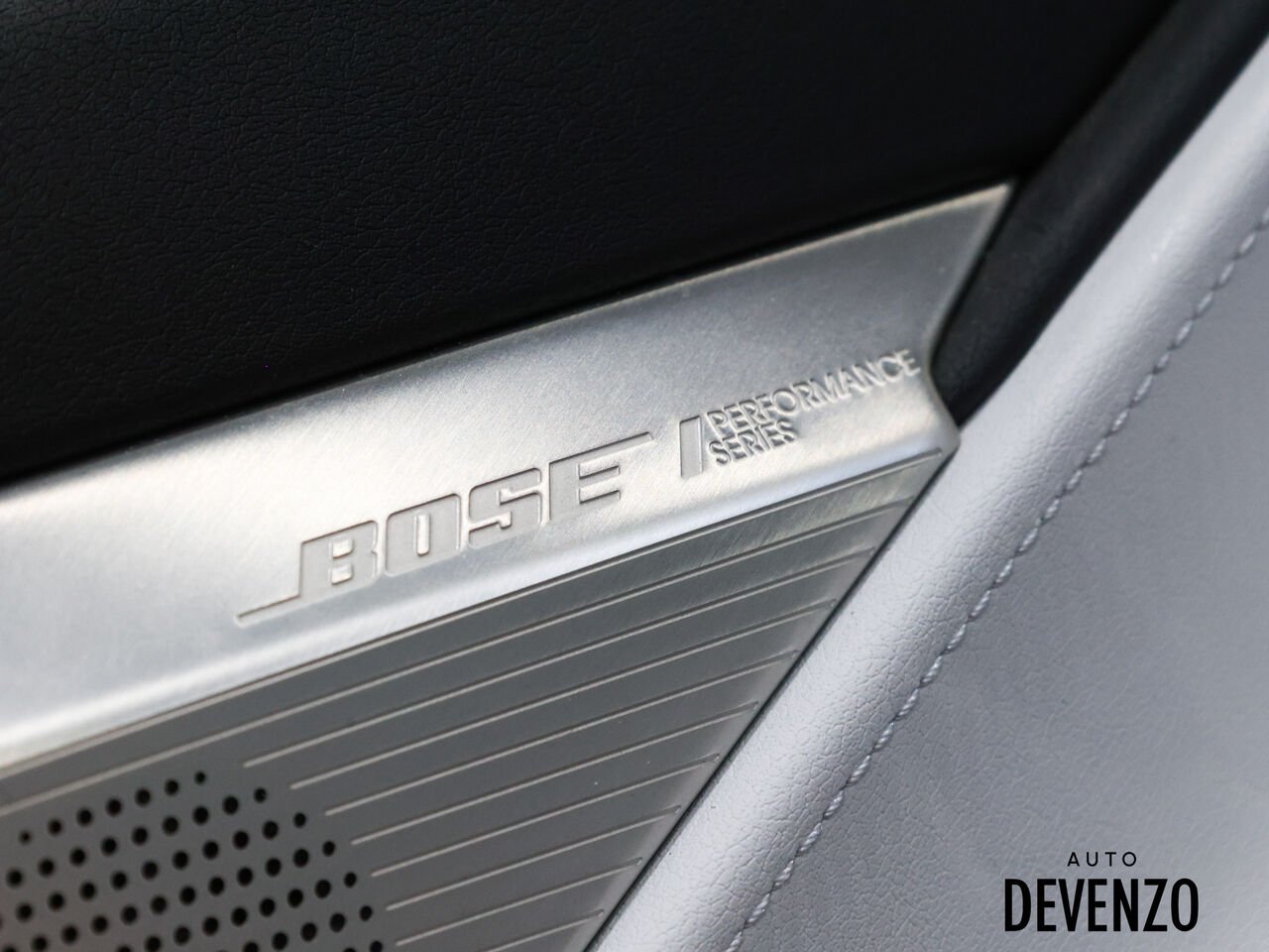 Chevrolet Corvette 2024 Orange Saint-Eustache - photo #12