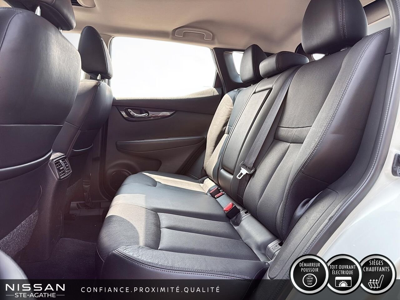 2017 Nissan Qashqai SL 4 portes CVT TI White Saint-Jérôme - photo #7
