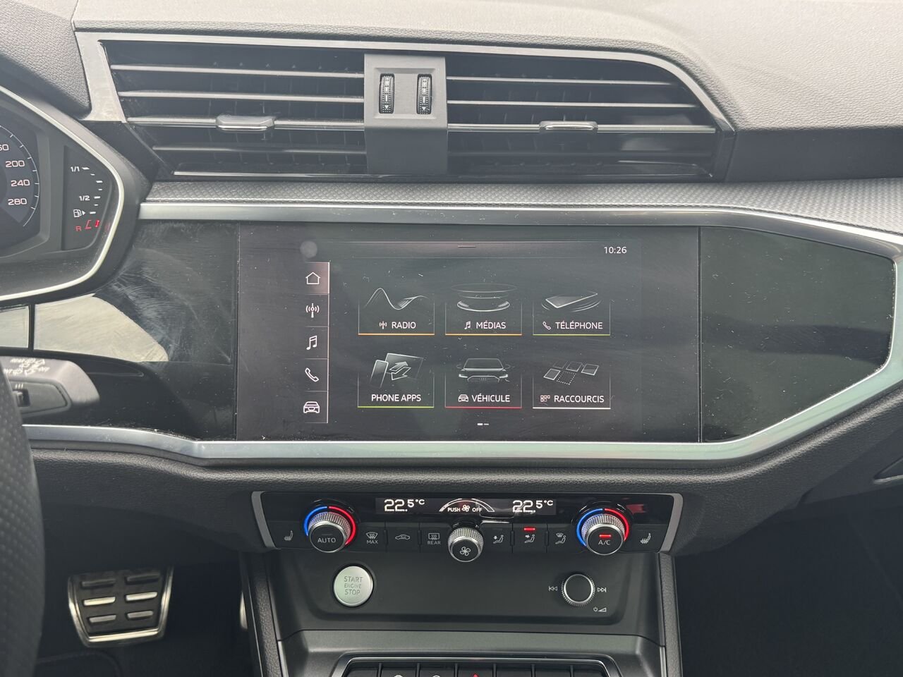 2020 Audi Q3 Progressiv White Granby - photo #24