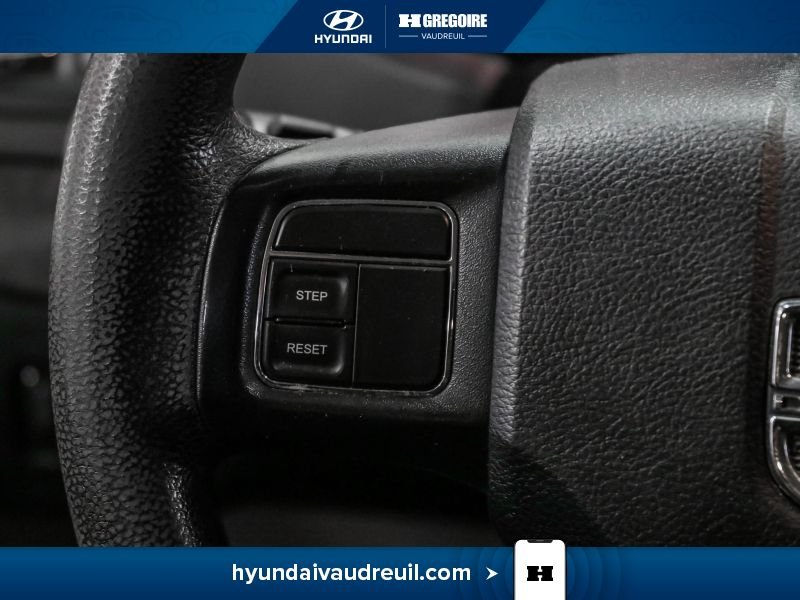 2018 Dodge GR Caravan Black Laval - photo #20