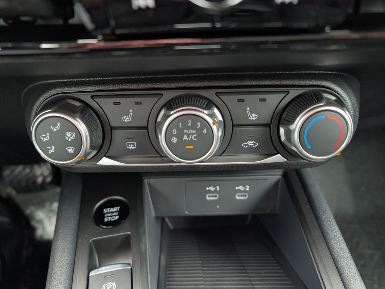 Nissan Kicks KICKS S 2026 Bleu foncé nacré Châteauguay - photo #16