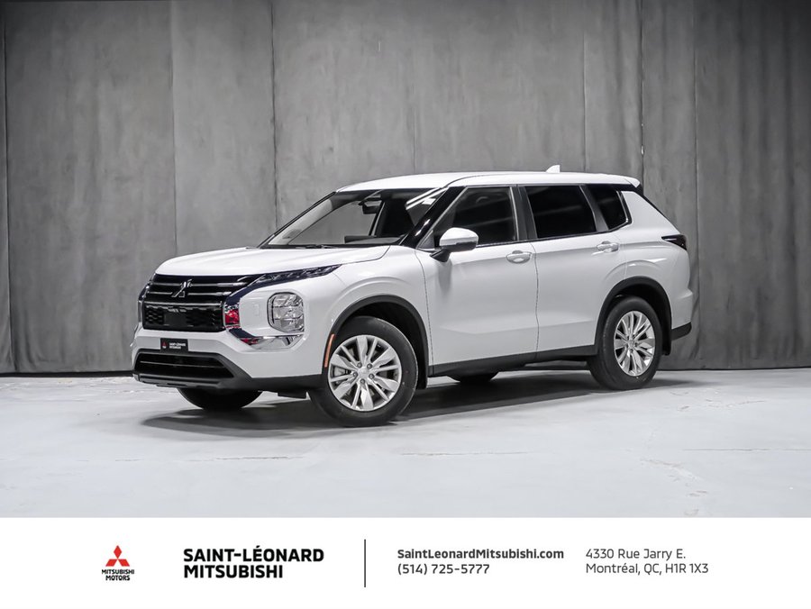 2026 Mitsubishi Outlander ES White Diamond