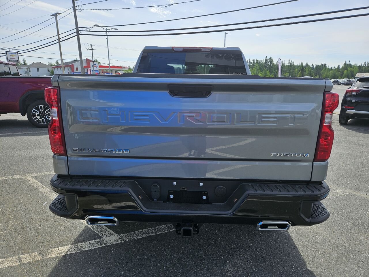 2026 Chevrolet Silverado 1500 Custom Trail Boss cabine multiplace 4RM 157 po Sterling Grey Metallic Thetford Mines - photo #4