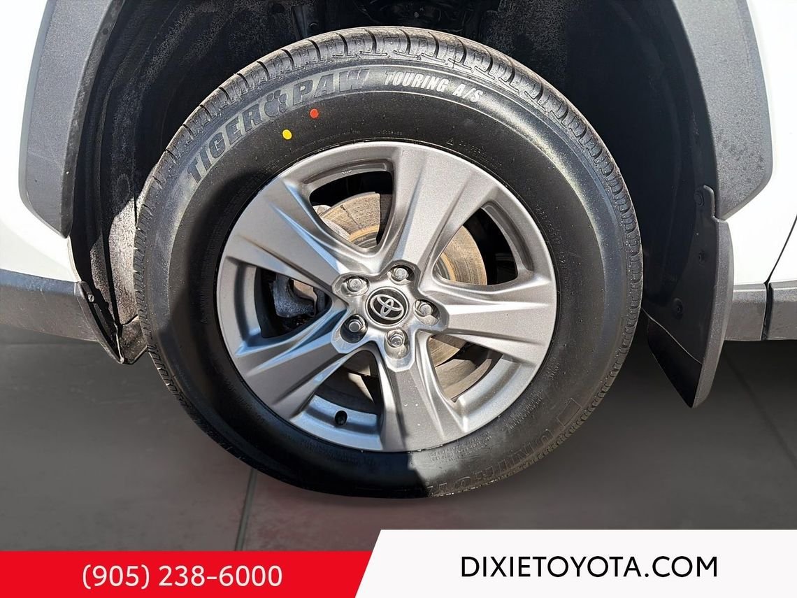 2024 Toyota RAV4 Power Sunroof, Heated Seats, Alloy Wheels, Heated Steering Wheel, Bluetooth White Mississauga - photo #14