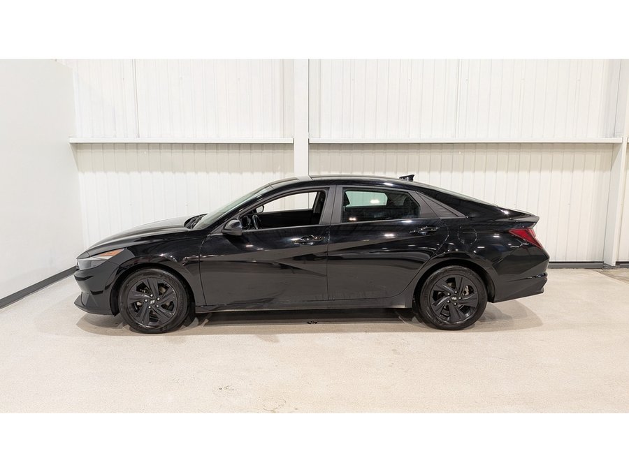 Hyundai Elantra Preferred IVT 2023 Noir