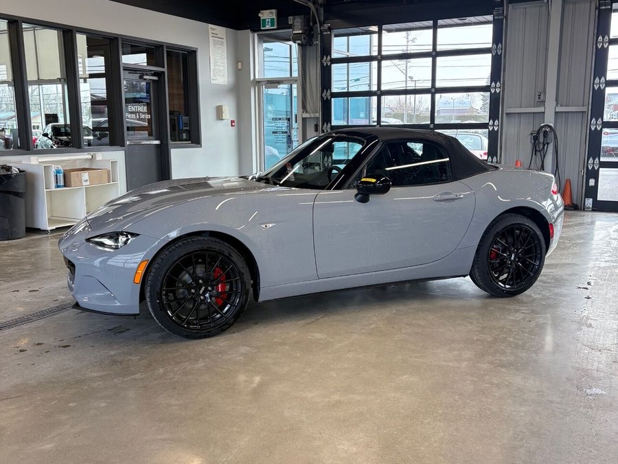 2026 MAZDA MX-5 2026 Aero Grey Metallic