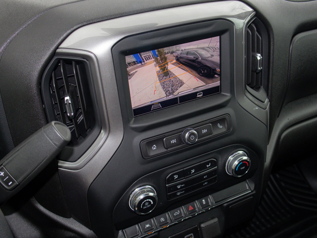 2024 GMC Sierra 1500 4WD Crew Cab 147 Pro White Sherwood Park - photo #25