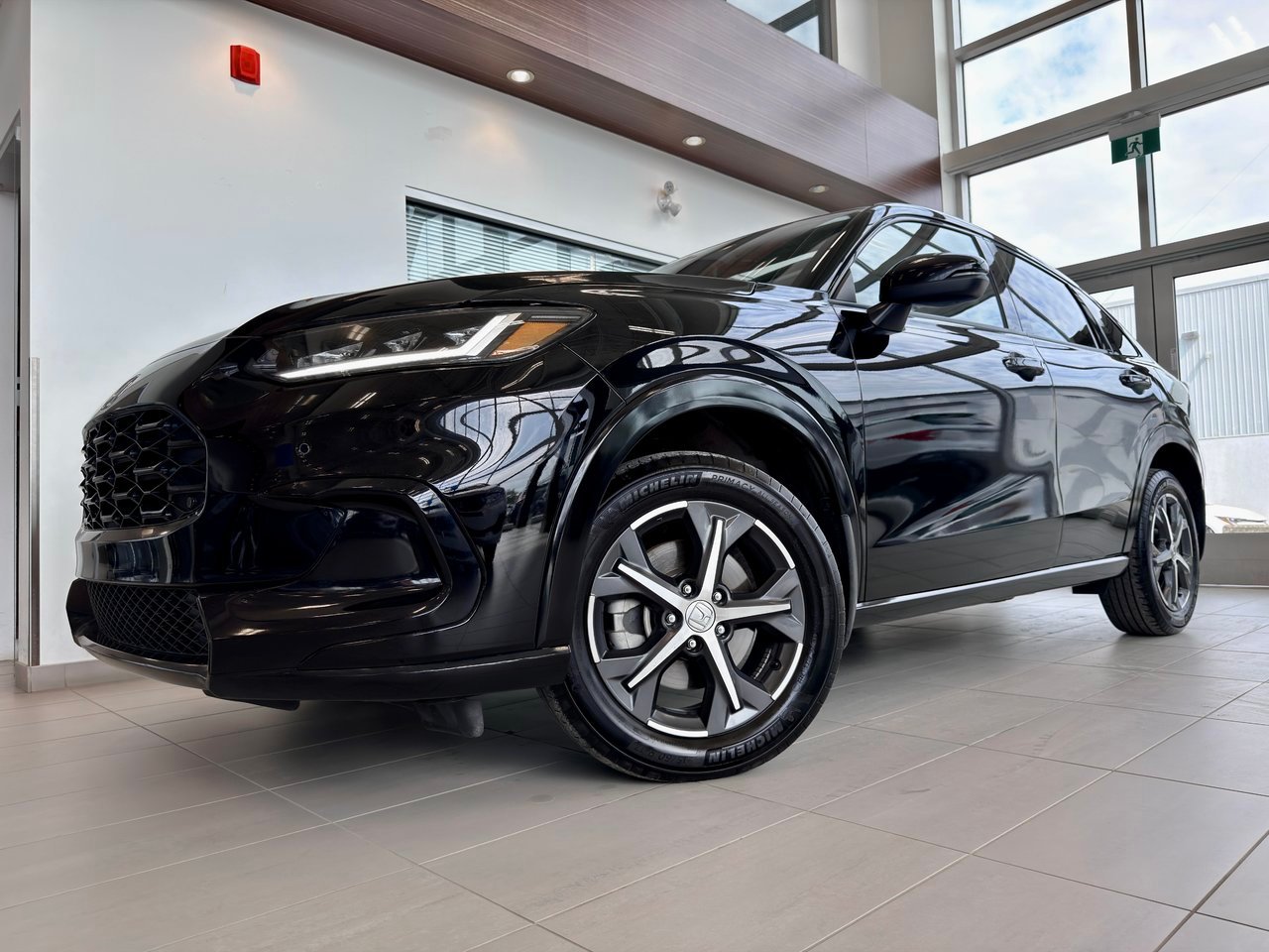 2023 Honda HR-V Black Notre-Dame-des-Prairies - photo #2