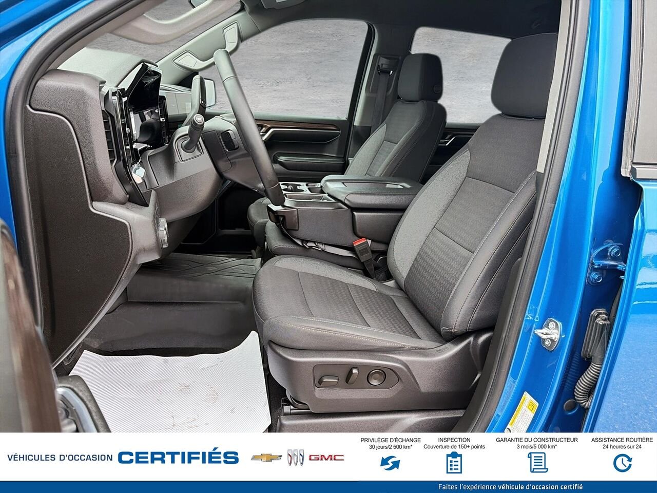 CHEVROLET SILVERADO RST cabine multiplace 4RM 157 po 2024 Bleu Montmagny - photo #6