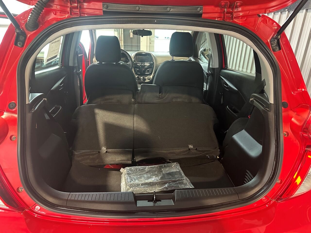 Chevrolet Spark A02405 2021 Rouge Amos - photo #9