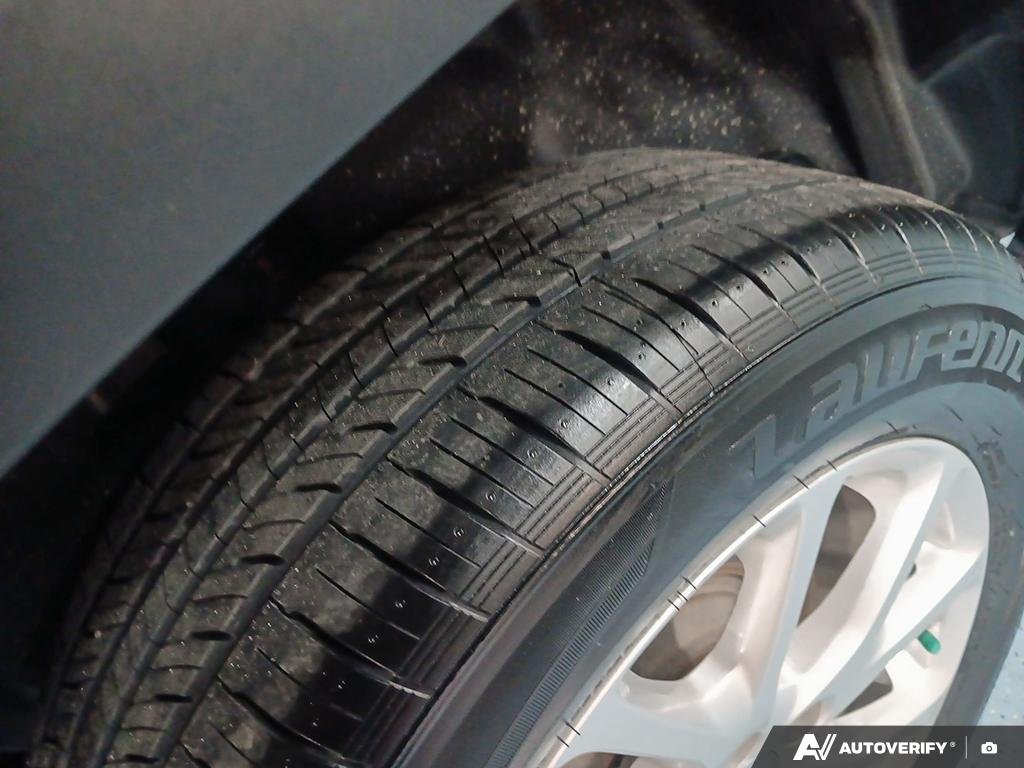 2015 Jeep Cherokee 2601729A | North Red Edmonton - photo #6