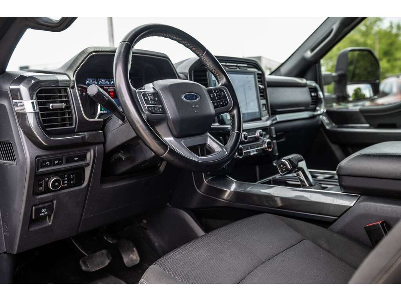Ford F-150 2023 Gris Sainte-Julienne - photo #18