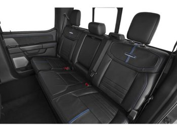 Ford Super Duty F-350 à roues arrière simples Platine