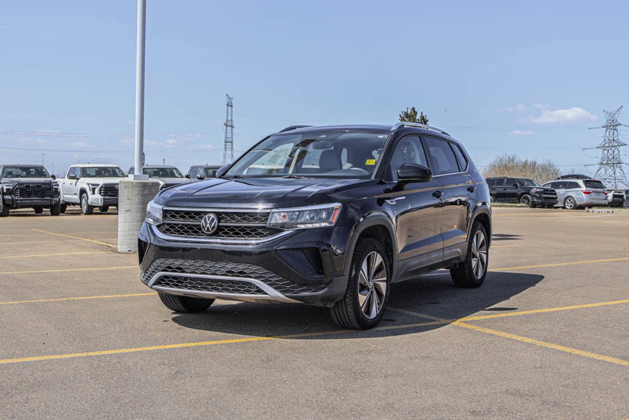 2024 Volkswagen Taos Comfortline 4MOTION Black Sherwood Park - photo #3