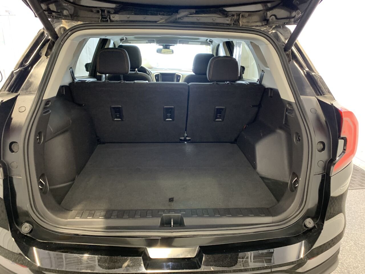 2021 GMC Terrain SLE AWD Black Châteauguay - photo #10