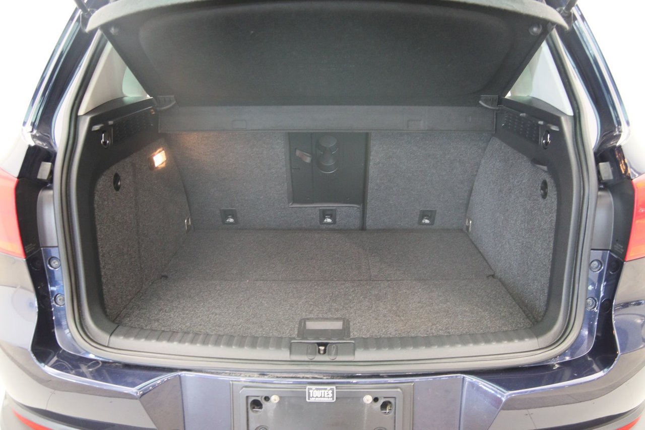 Volkswagen Tiguan NIV WVGNV7AX5HK016430 2017 Bleu Baie-Comeau - photo #16