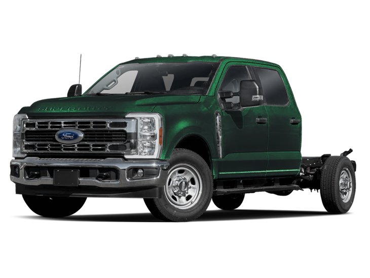 2026 Ford Super Duty F-350 à roues arrière simples Châssis-cabines XLT