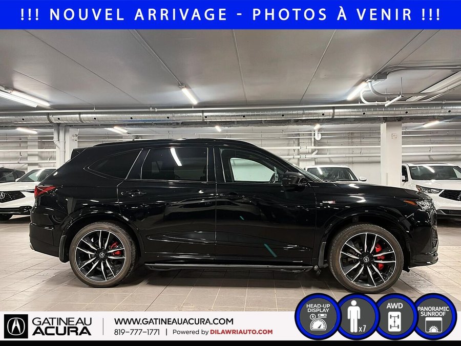 Acura MDX *** UN PROPRIO + CLEAN CARFAX + BAS KILOMÉTRAGE*** 2022 Noir