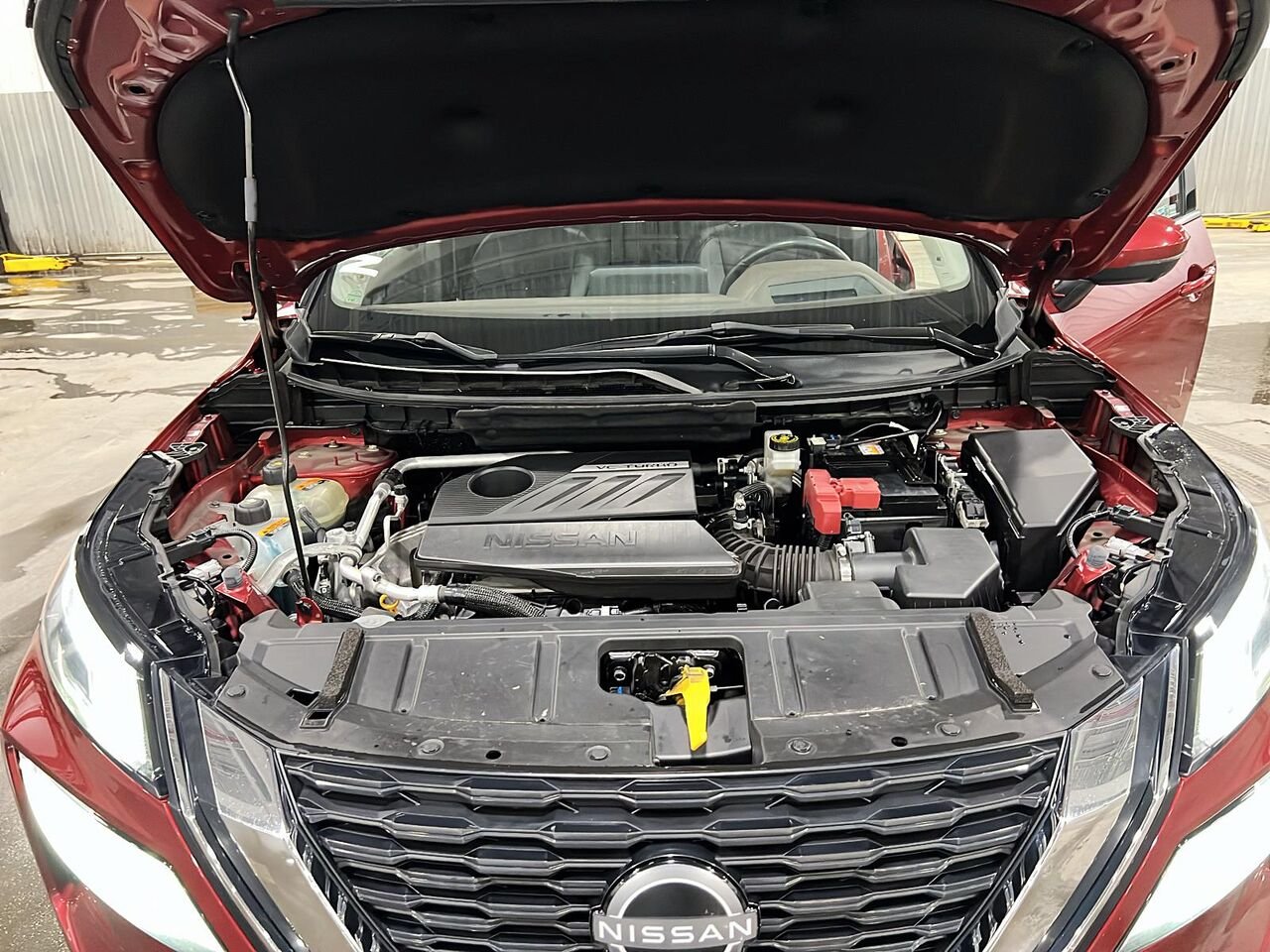 2023 Nissan Rogue Red Québec - photo #7