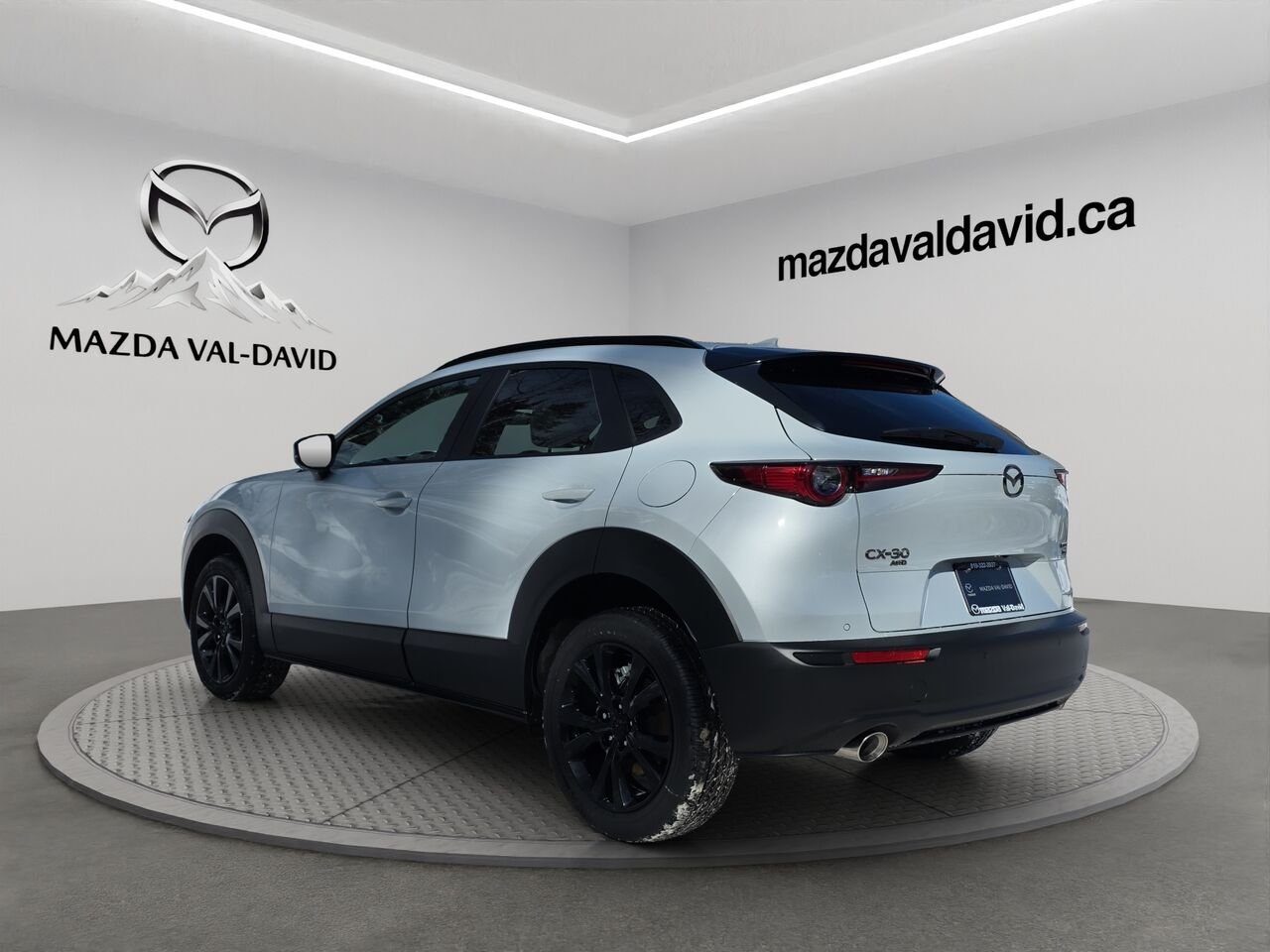 Mazda CX-30 GT turbo, awd, toit ouvrant, Écran 360 degré, Navigation, chargeur sans fil pour cellulaire 2026 Gris aéro métallisé Val-David - photo #15