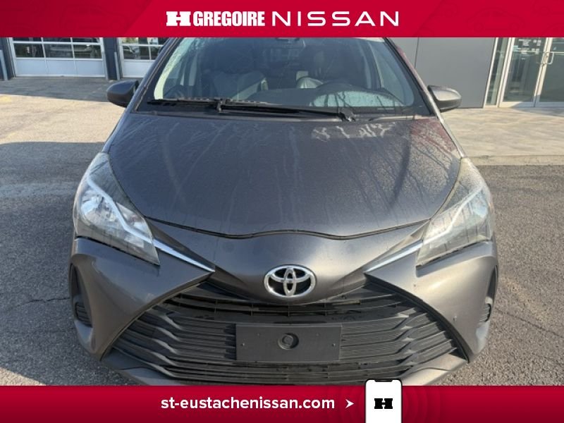 2018 Toyota Yaris Grey Saint-Eustache - photo #2