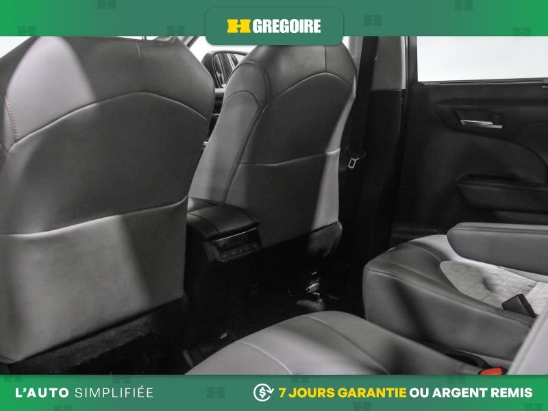 2022 Toyota Highlander Grey Laval - photo #25