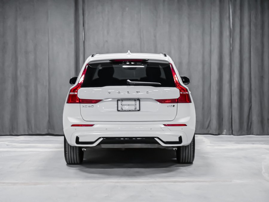 Volvo XC60 B5 PLUS DARK CLIMATE 2025 Blanc