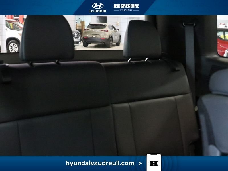 2024 Hyundai Santa Fe White Laval - photo #40