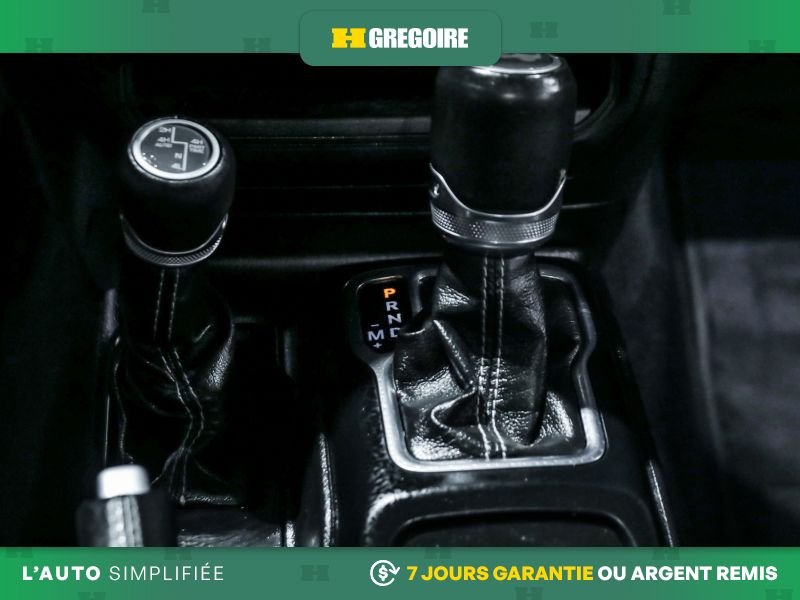 Jeep Wrangler 726416 | 4XE SAHARA PLUG IN HYBRID 4WD CUIR MAGS 20 PO 2021 Gris Laval - photo #20