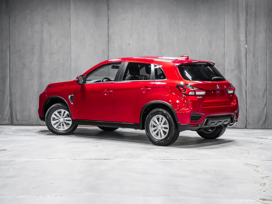 2024 Mitsubishi RVR SE AWC Red