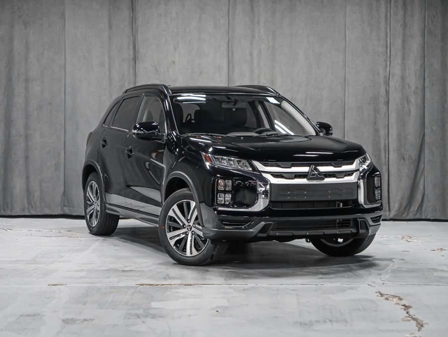 2026 Mitsubishi RVR SEL Labrador Black