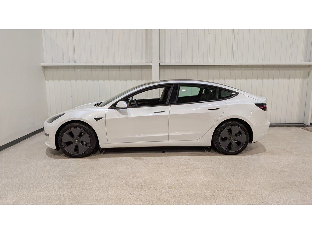Tesla Model 3 Standard Range RWD *Ltd Avail* 2021 Rouge Val-David - photo #3